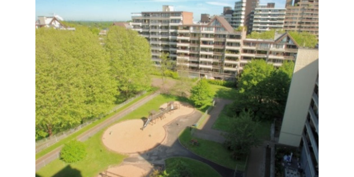Lichtdurchflutete Vierzimmerwohnung mit zwei Loggien 4 zimmer