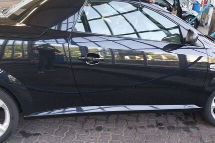 Opel Tigra 89.000 km 3.100 &euro; Bergisch Gladbach 51465