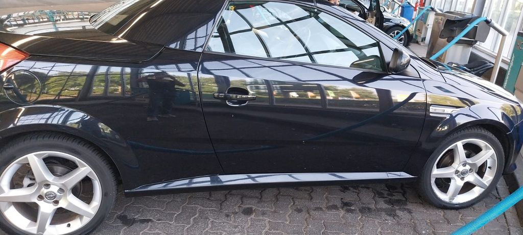 Opel Tigra 89.000 km 3.100 &euro; Bergisch Gladbach 51465