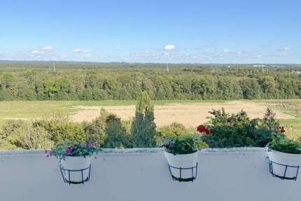 Wohnung zum Kaufen in Köln 146.200 € 64.93 m² 2 zimmer