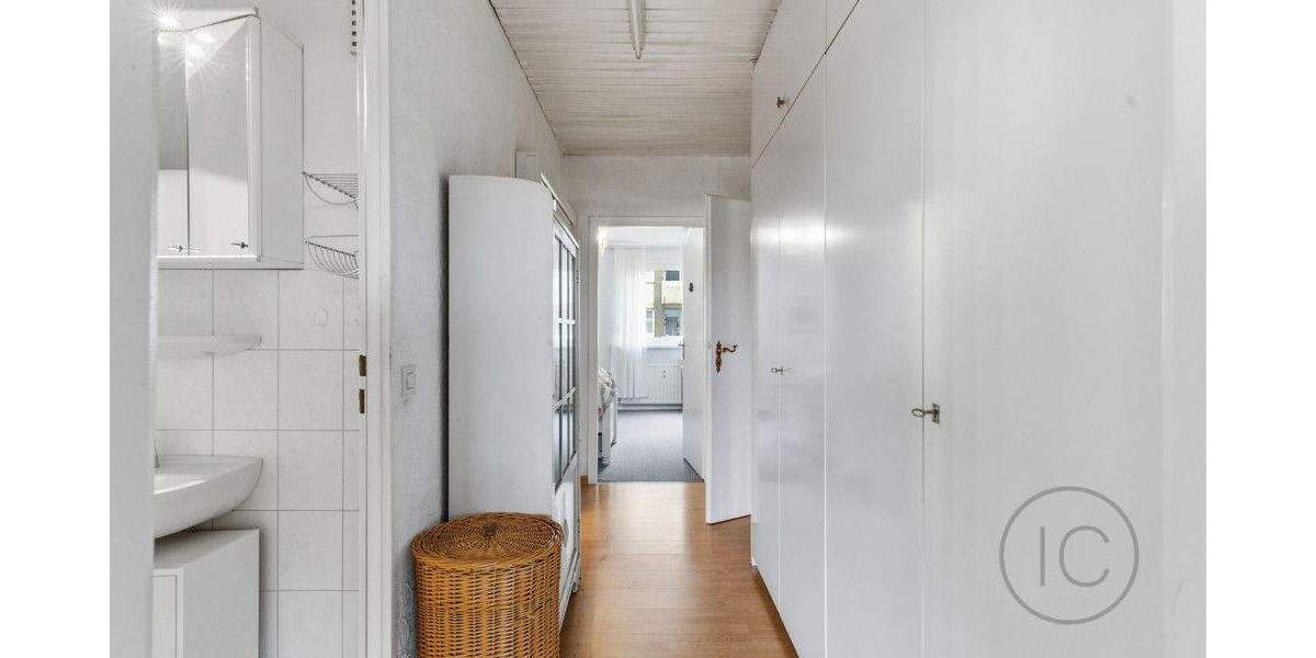 Etagenwohnung Köln / Chorweiler Chorweiler - 4 Zimmer, 99 m&sup2;, 315.000&euro; | Angebot:25268032