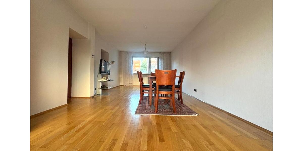 **Bonn-Beuel: Gepflegtes Reihenmittelhaus in toller Lage! 4 Zimmer, Terrasse, Garten** 4 zimmer