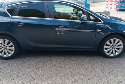 Opel Astra 131.270 km 7.490 &euro; Köln 51063