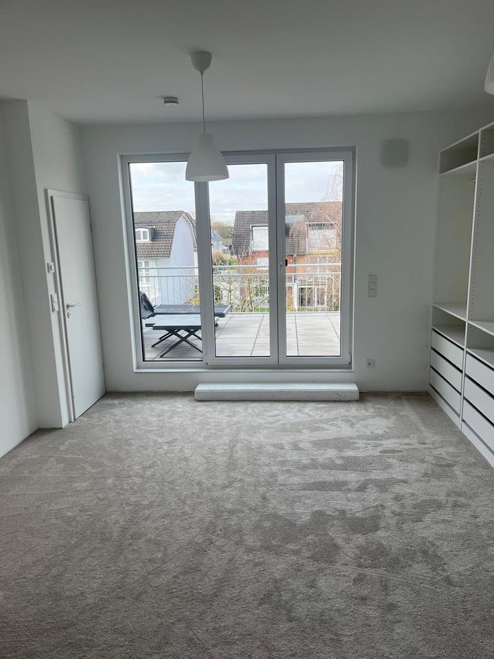 Modernes Eckhaus in Köln teilmöbliert zimmer