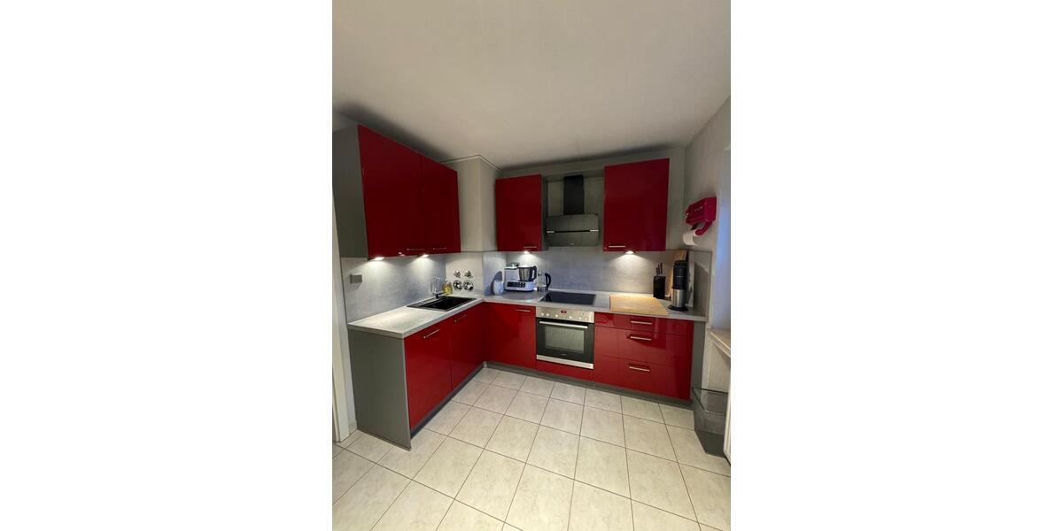 Wohnung in Leverkusen-Rheindorf m. Einbauküche 3 zimmer