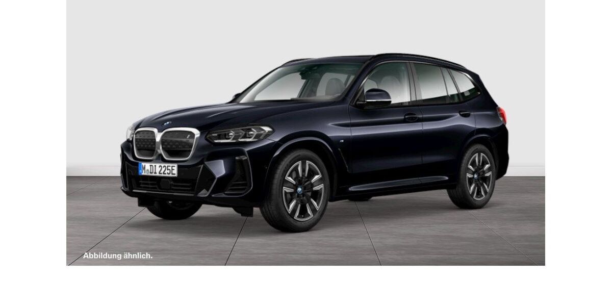 BMW iX3 2.052 km 48.995 &euro; Köln-West 50858