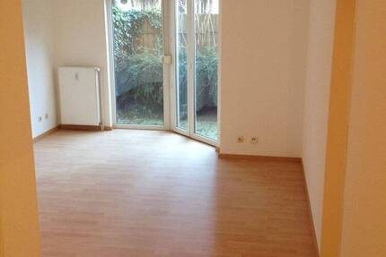 2-Zimmer-Wohnung, 42 m² mit Terrasse, zentral in Köln-Höhenberg, BESICHTIGUNG: Montag, 16.06.25 um 18.00 Uhr!