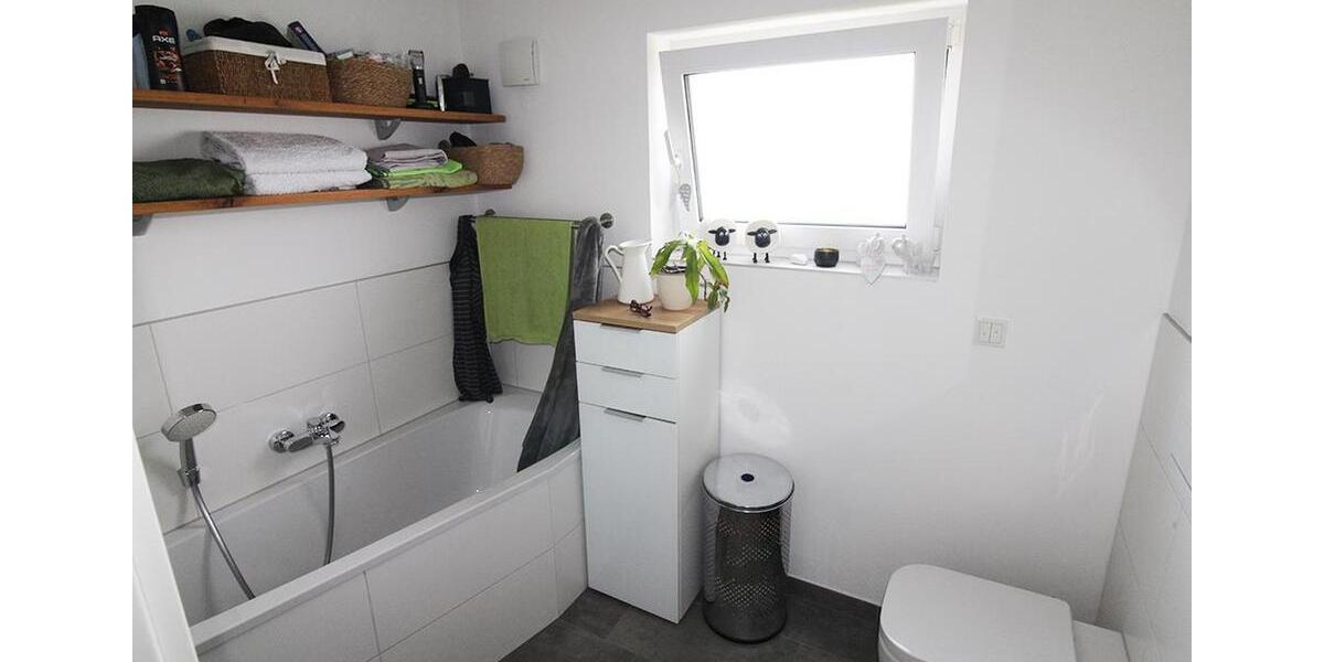 Erdgeschoßwohnung Overath - 4 Zimmer, 115 m&sup2;, 1.690&euro; | Angebot:25444601