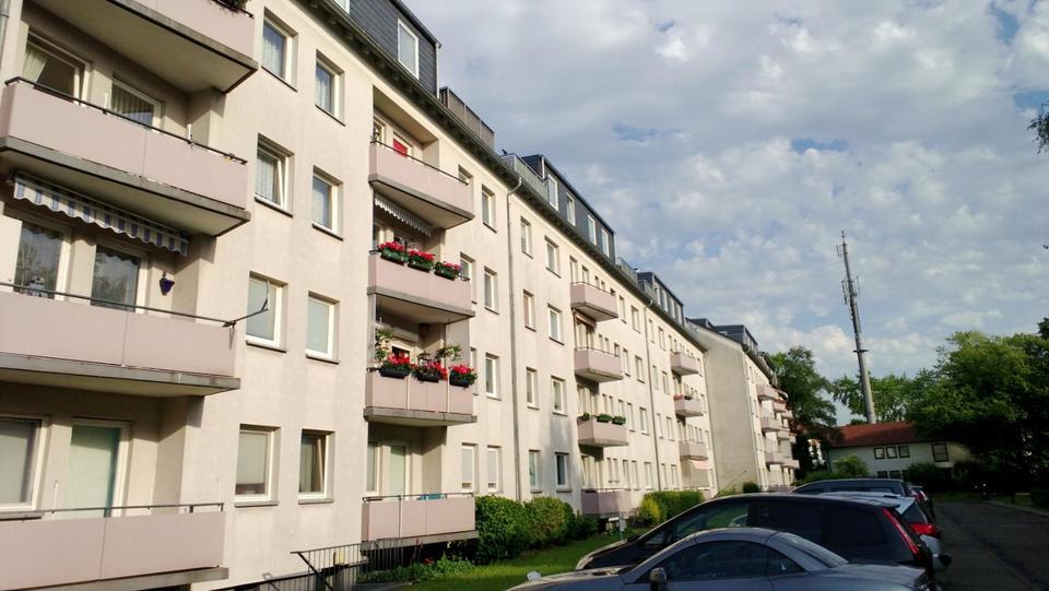 Provisionsfreie 3-Zi-ETW mit Balkon ab 01.01.2026 bezugsfrei zimmer