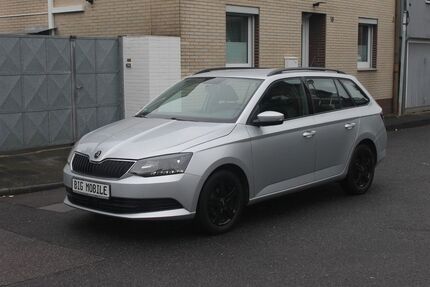 Skoda Fabia 72.000 km 10.690 € Köln 50739