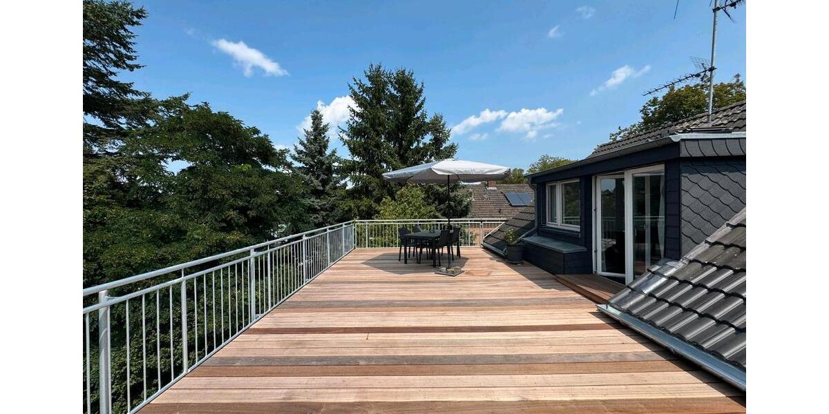 Dachgeschoßwohnung Köln Mülheim - 1.5 Zimmer, 40 m&sup2;, 1.100&euro; | Angebot:26386930