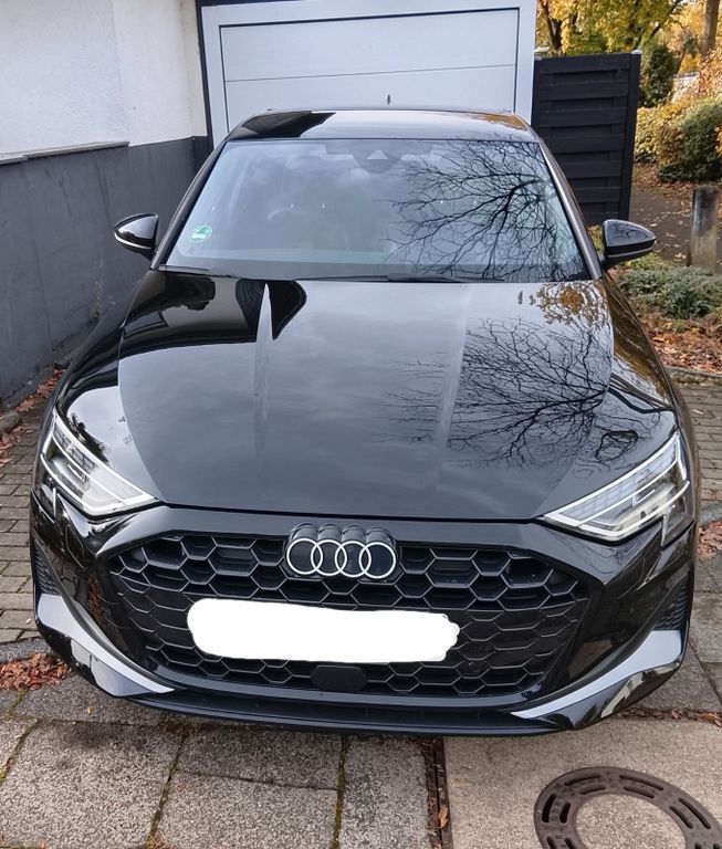 Audi A3 7.800 km 28.500 € Düsseldorf 40468