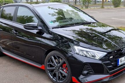 Hyundai i20 44.568 km 24.000 &euro; Köln 50858