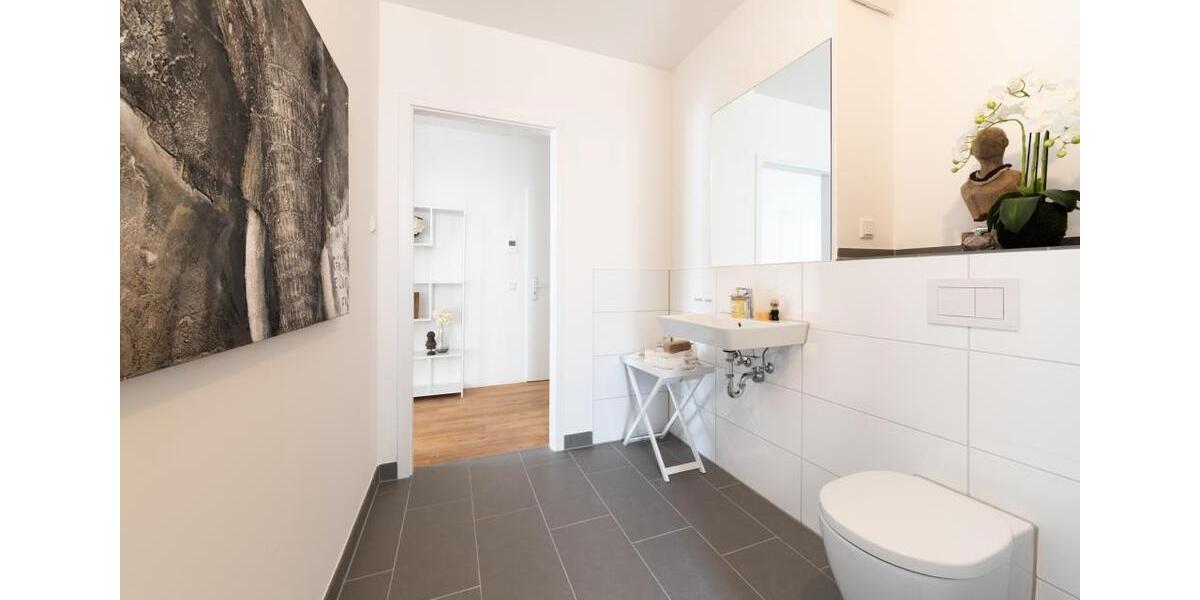 Etagenwohnung Brühl - 4 Zimmer, 116 m&sup2;, 1.632&euro; | Angebot:26272876