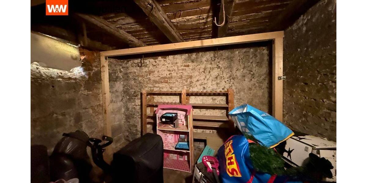 Mehrfamilienhaus, Wohnhaus Sankt Augustin Niederpleis - 6 Zimmer, 135 m&sup2;, 378.000&euro; | Angebot:23946801