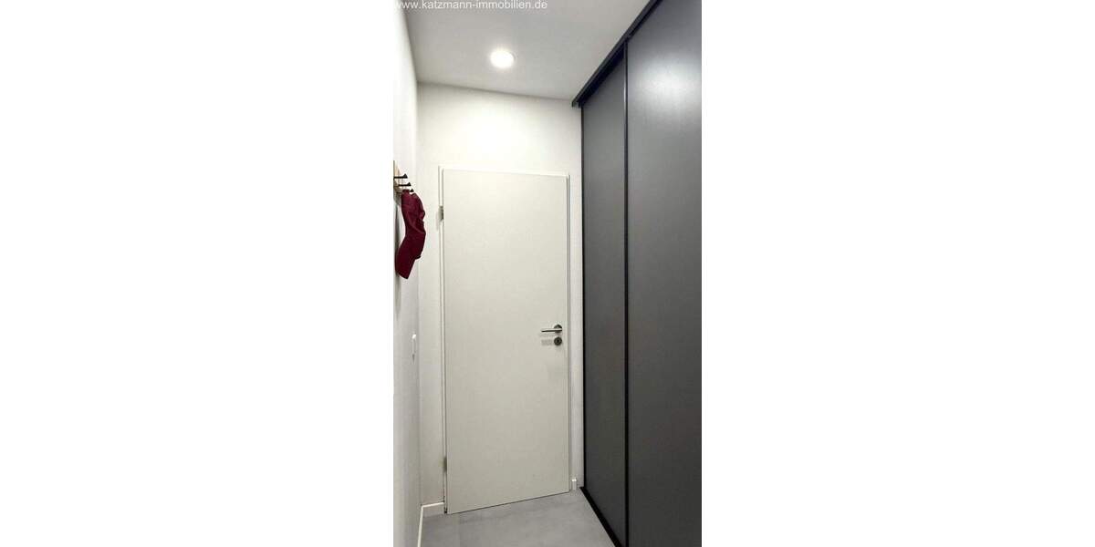 Etagenwohnung Bergheim Zieverich - 4 Zimmer, 101 m&sup2;, 173.000&euro; | Angebot:25611384