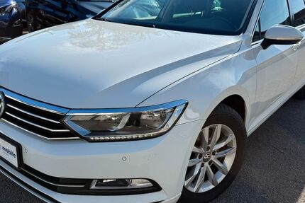 VW Passat 222.350 km 10.000 € Köln 50933