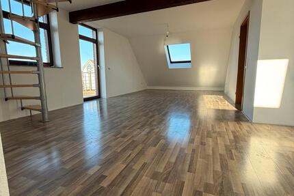 Bergheim Quadrath-Ichendorf, 3 Zimmer DG Wohnung, Balkon 3 zimmer