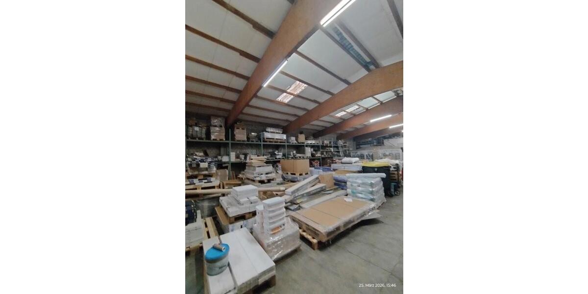 Köln-Ehrenfeld (Bickendorf) U-Bahn-Haltestelle Akazienweg freitragende Lagerhalle mit Büro und Ausstellungsfläche (ca. 850 m²) + Außenfläche - Gewerbeobjekt Köln Ehrenfeld | Angebot:26794414