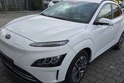 Hyundai KONA 79.964 km 18.500 &euro; Hennef 53773