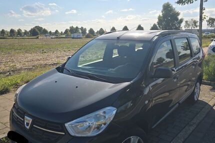 Dacia Lodgy 293.487 km 5.750 € Köln 50859