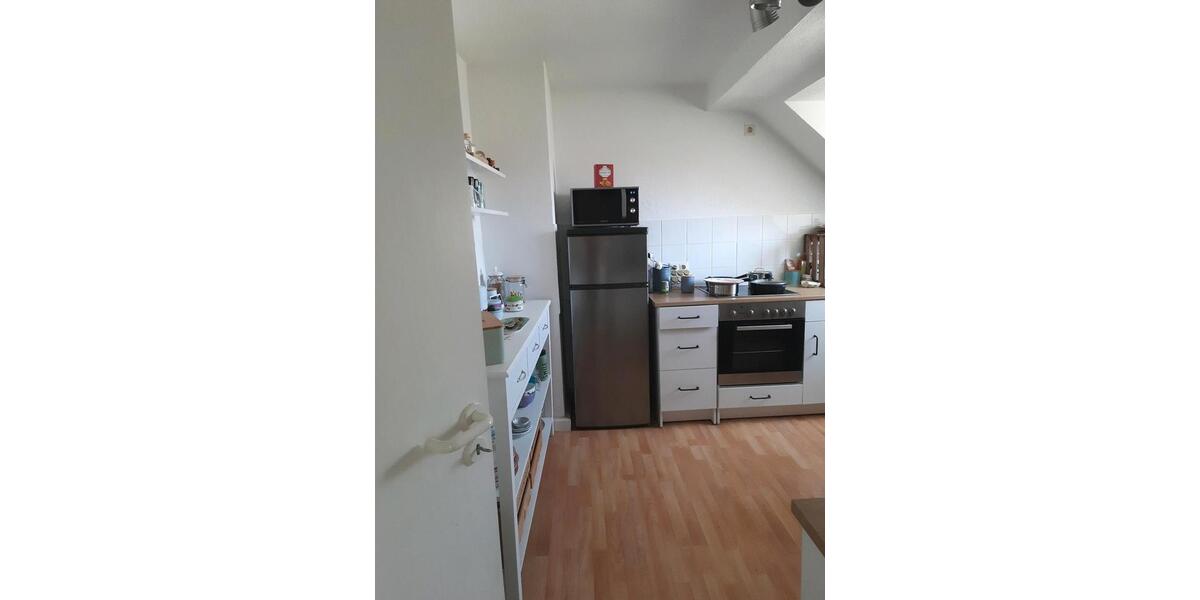 Dachgeschoßwohnung Köln Lindenthal - 2 Zimmer, 40 m&sup2;, 780&euro; | Angebot:26341710