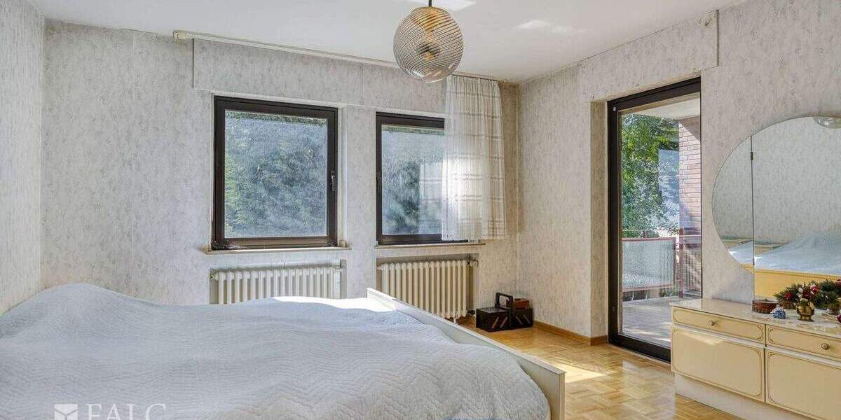 Einfamilienhaus für die junge Familie - Wohnen in bester Lage in Köln Weiden 5 zimmer