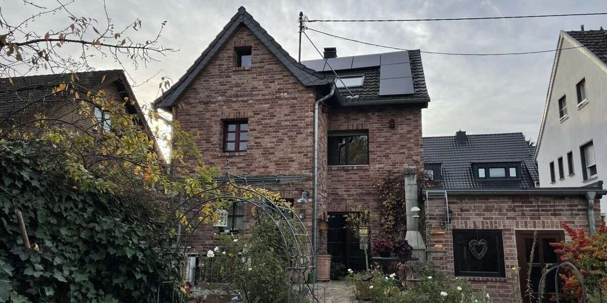 Haus zum Kaufen in Troisdorf 629.000 € 140 m² 6 zimmer