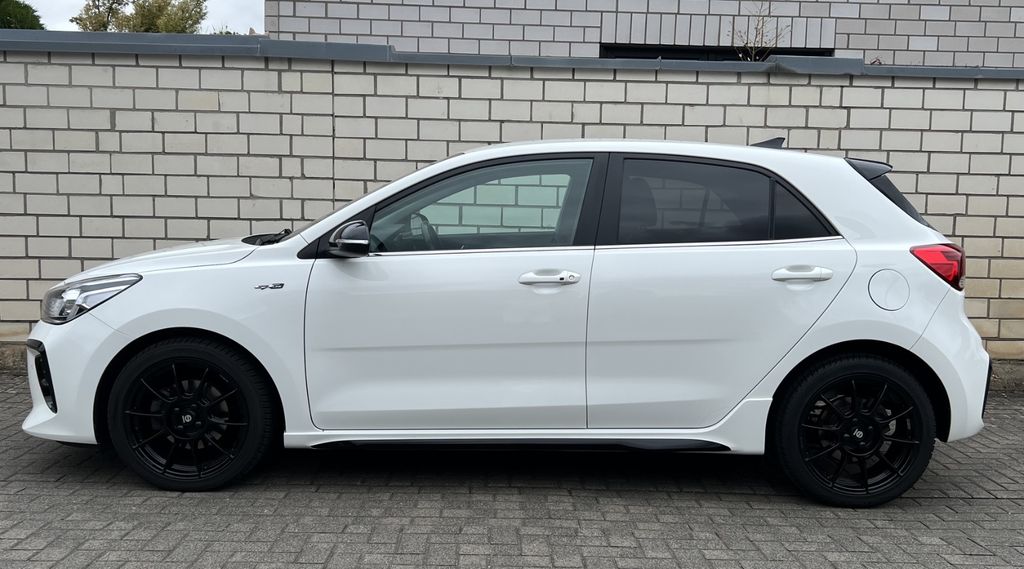 Kia Rio 59.500 km 13.190 &euro; Köln 51143