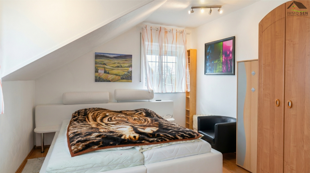 Raum für die ganze Familie – Doppelhaushälfte mit 160 m², ausgebautem Keller & PV in Kerpen-Sindorf - Doppelhaushälfte Kerpen Buir | Angebot:27080307