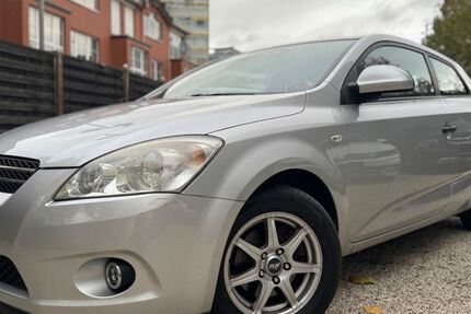 Kia pro ceed / ProCeed 175.000 km 2.950 € Köln 50674