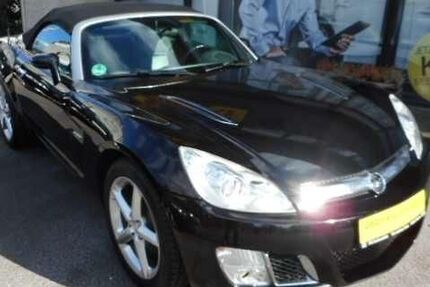 Opel GT 90.000 km 14.100 &euro; Solingen 42653