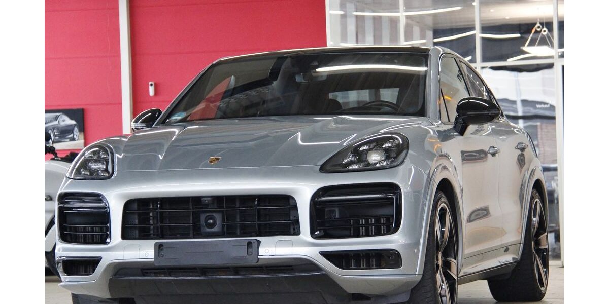 Porsche Cayenne 84.000 km 95.850 € Köln 50739