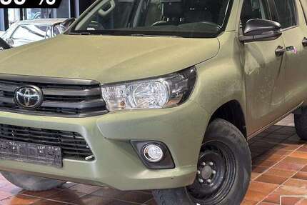 Toyota Hilux 63.446 km 33.900 € Bonn 53177