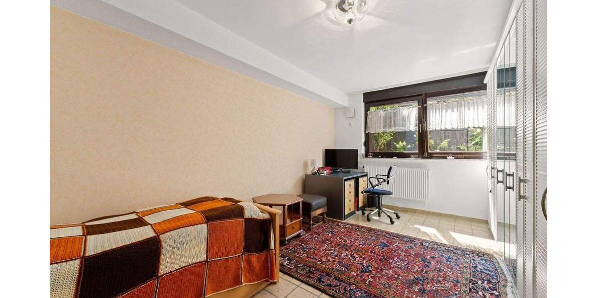 Reihenmittelhaus Köln Zündorf - 5 Zimmer, 160 m&sup2;, 629.000&euro; | Angebot:23948804