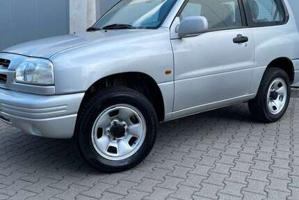 Suzuki Grand Vitara 150.000 km 4.700 € Düsseldorf 40231