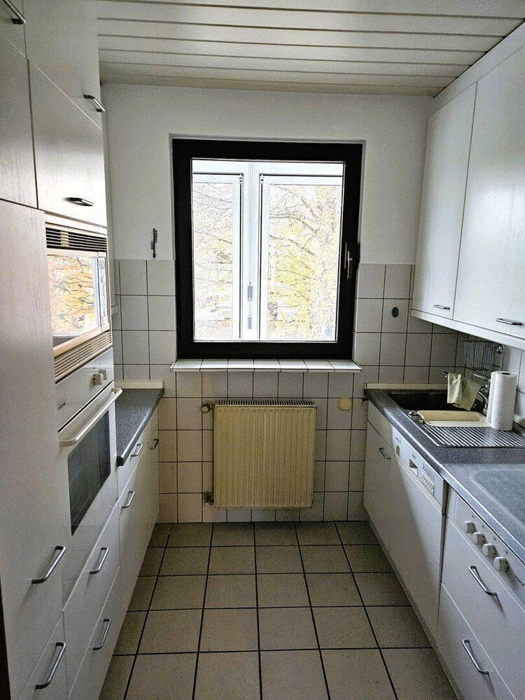 Charmantes Zweifamilienhaus mit großem Garten