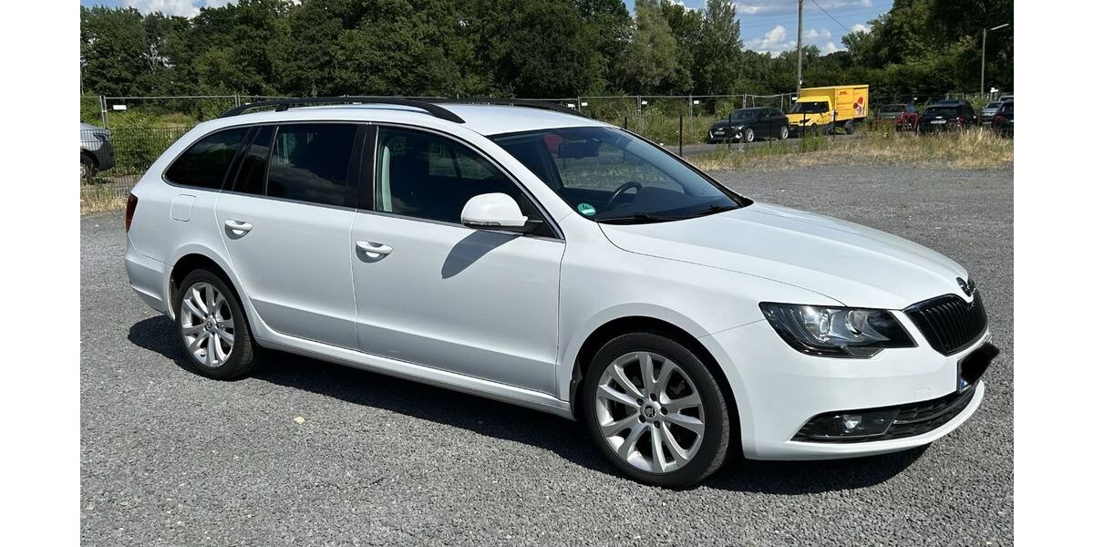 Skoda Superb 255.449 km 7.100 &euro; Sankt Augustin 53757