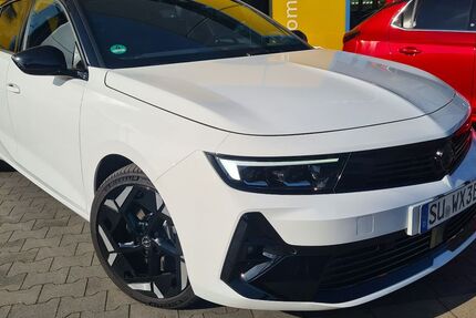 Opel Astra 8.500 km 30.880 € Bornheim 53332