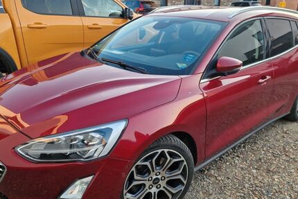 Ford Focus 95.000 km 12.200 &euro; Nörvenich 52388