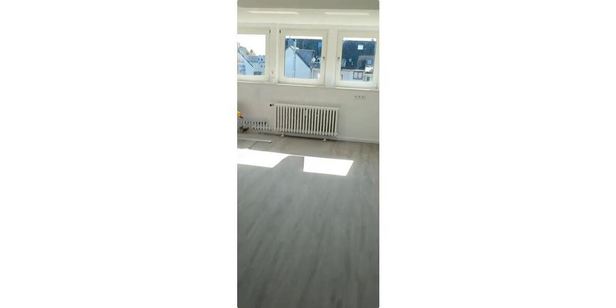 Dachgeschoßwohnung Köln Mülheim - 1 Zimmer, 40 m&sup2;, 650&euro; | Angebot:26168965