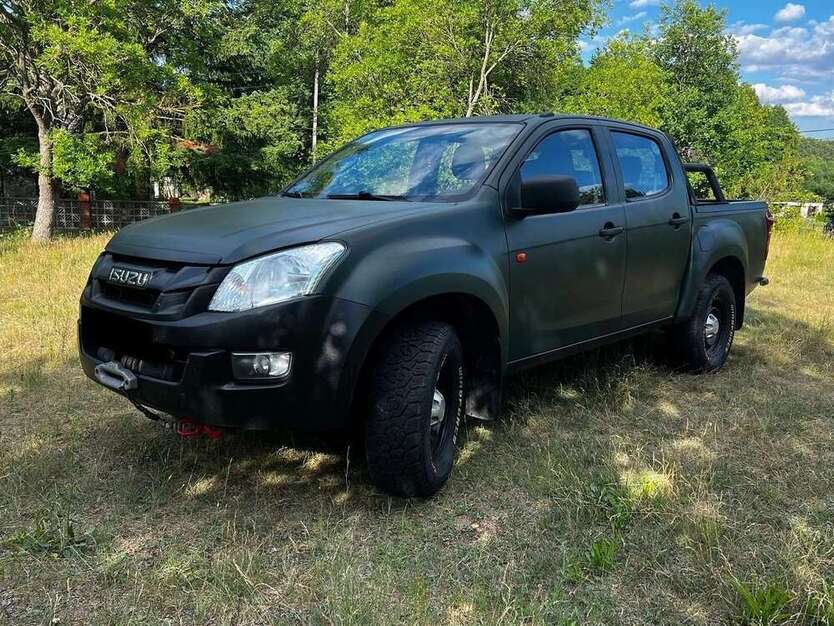 D-Max