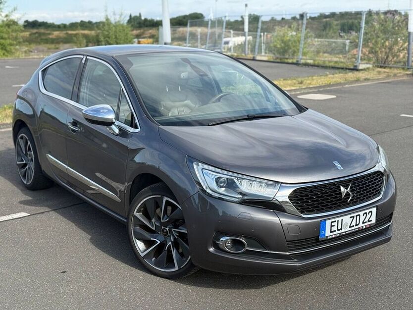 DS4
