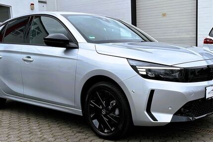 Opel Corsa 8.700 km 16.900 &euro; Hürth 50354