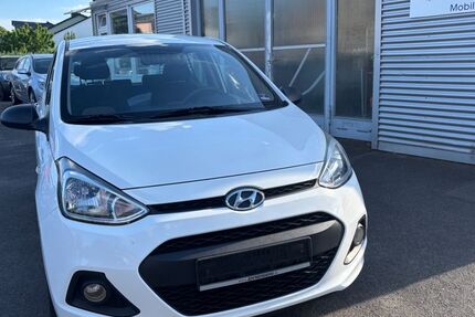 Hyundai i10 98.877 km 6.899 € Bergisch-Gladbach 51469