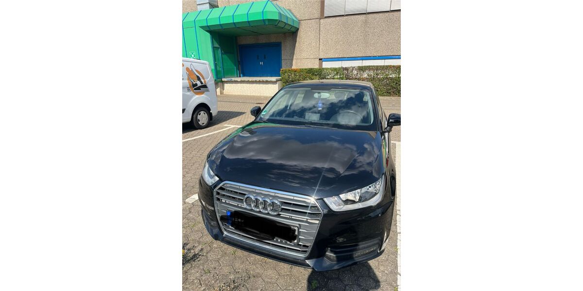 Audi A1 69.000 km 12.900 € Elsdorf 50189