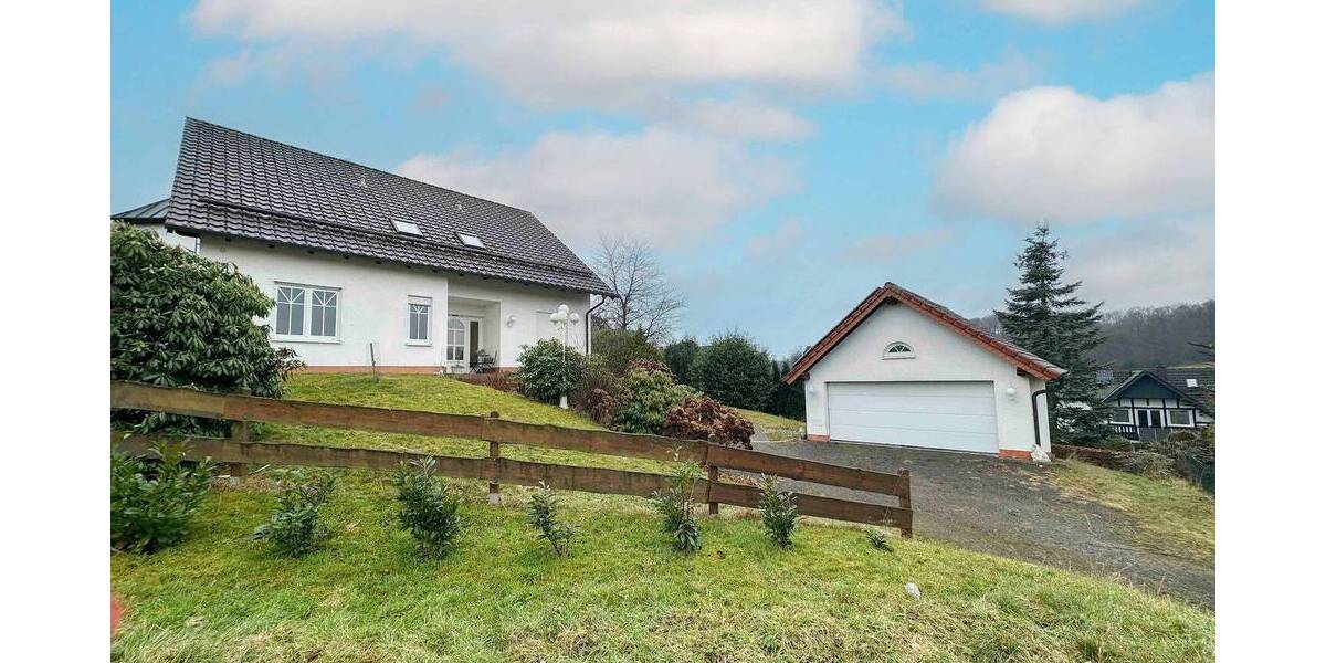 Einfamilienhaus Kürten Olpe - 8 Zimmer, 779.000&euro; | Angebot:26768575