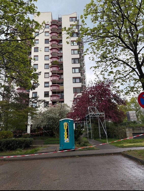 2,5 Zimmer Wohnung zentral gelegen in RefrathBergisch Gladbach