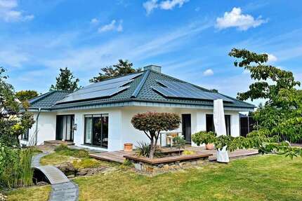 Haus zum Kaufen in Niederkassel - Rheidt 989.000 € 170.1 m²