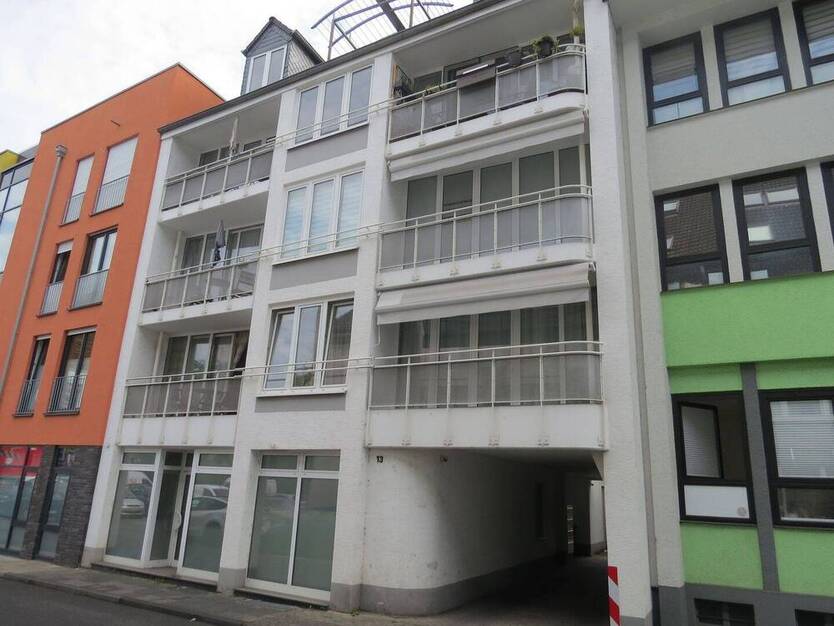 Tolle 2-Zimmer-CityWohnung in der Opladener Stadtmitte mit riesiger Dachterrasse